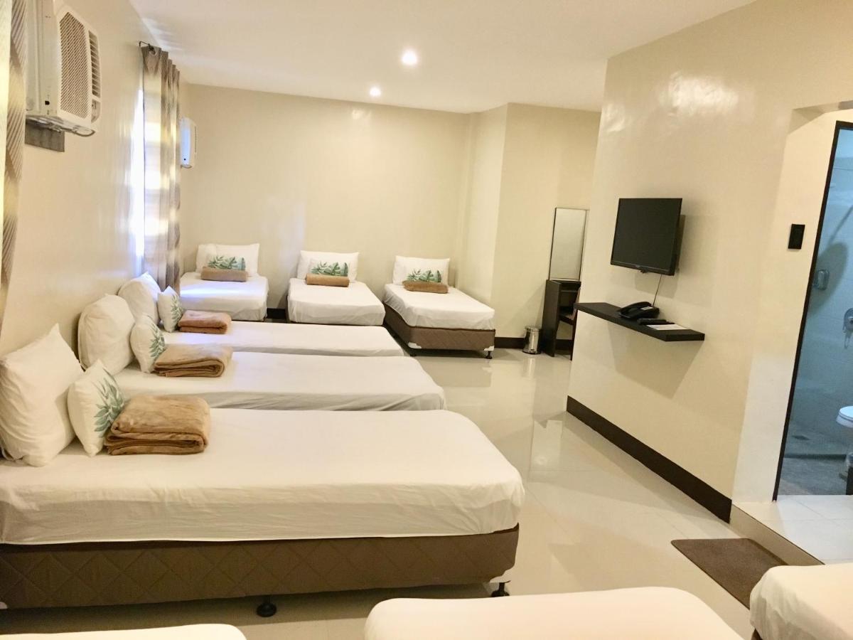 Eon Centennial Resort Hotel & Waterpark Iloilo City Exterior photo